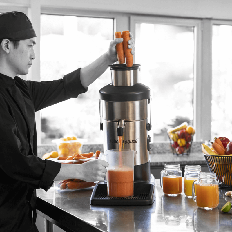 EXTRACTOR JUGO J100 ULTRA 220V/60 ROBOT COUPE